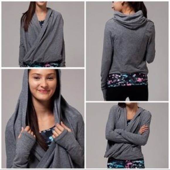 Ivivva by lululemon Four Count Shrug Wrap Hoodie - Picture 4 of 4